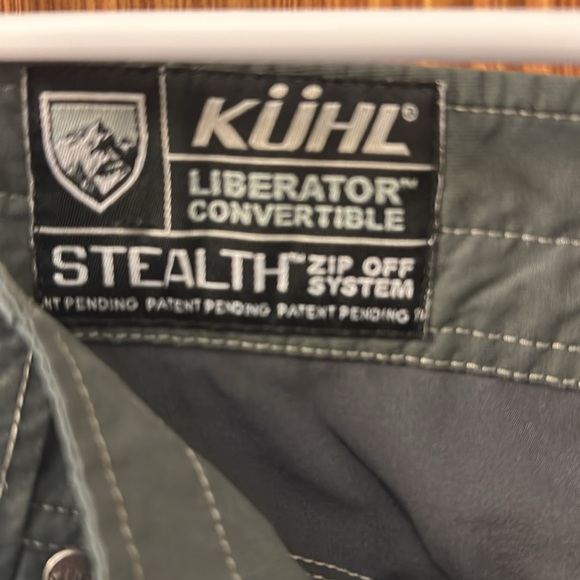 KUHL Liberator Convertible Pants - Hiking green Men's 32" x 32” Inseam - Picture 2 of 7